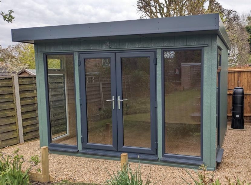 Cambridge Garden Studio Plus