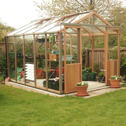 <strong>Evolution EIGHT:</strong> 8ft 7in (2617mm) wide model with double door. Width is the measurement across the end with the doors in. Various lengths available from 6’6 (1977mm) onwards.