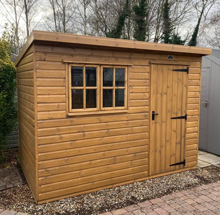 Suffolk Pent 10ft x 6ft in Light Oak colour Sadolin Classic