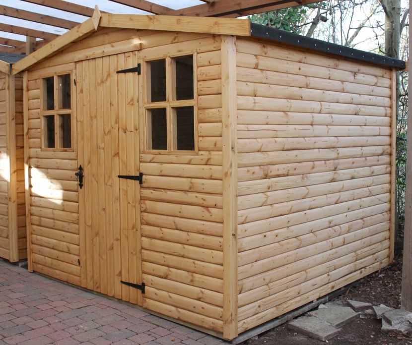 Single door & mortice lock, Georgian windows, log lap cladding